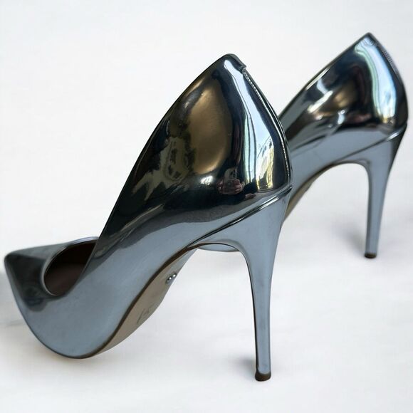 Aldo Metallic Silver Pointed Toe Pump Heel Size 8 Shiny Monochromatic Stiletto - Picture 8 of 13